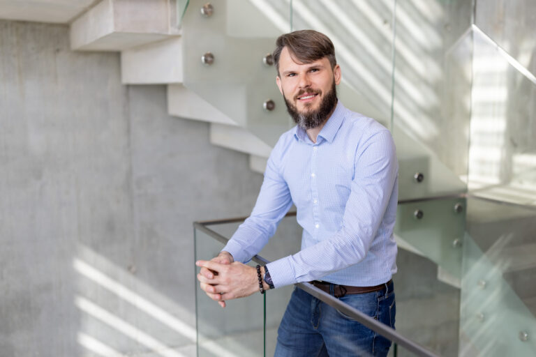 Guide to Business Success: how to Find, Win and Keep Clients