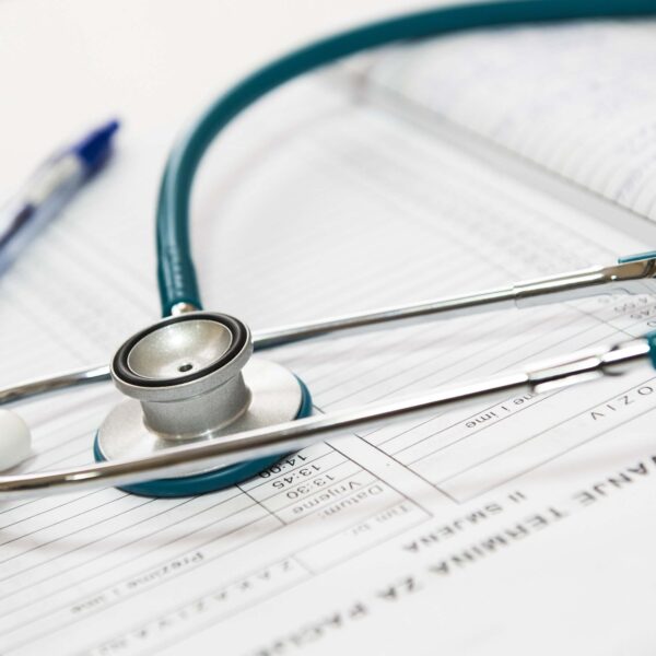 Healthcare e-learning platform migration to Moodle